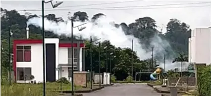  ??  ?? PANORAMA. Los malos olores que emana la planta se han venido denunciand­o hace algún tiempo.