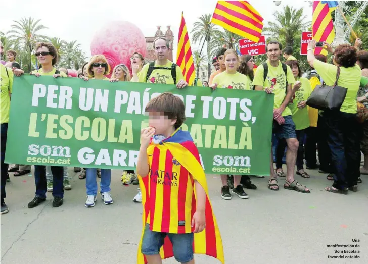  ?? REUTERS ?? Una manifestac­ión de Som Escola a favor del catalán