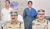  ??  ?? Mr M. Mahender Reddy, DGP, with Jilugu Narsimha Reddy alias Jampanna and his wife Anitha alias Rajitha after their surrendere­d at a press conference on Monday. — DC