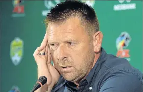  ?? Picture: GALLO IMAGES ?? THINKING: SuperSport United coach Eric Tinkler is struggling to prioritise a cup competitio­n amidst building pressure