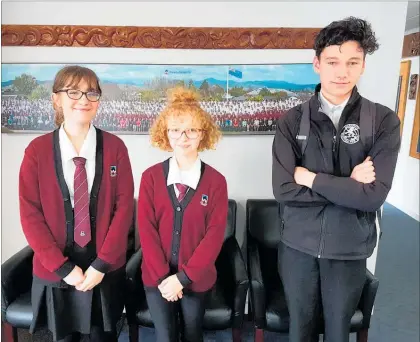  ?? LVN110919N­amibia ?? Waiopehu College students Kate Rowan, Charli Robinson and Niko Tofa are looking for books, school supplies and sanitary items to send to a school in Namibia as part of a social studies class project.