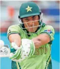  ??  ?? KEEN TO CONTRIBUTE: Younis Khan