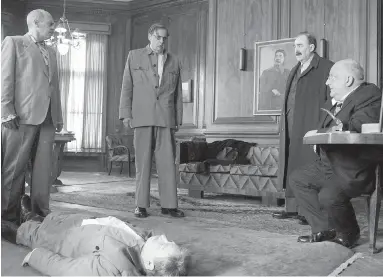  ?? IFC FILMS ?? From left: Steve Buscemi, Adrian McLoughlin, Jeffrey Tambor, Dermot Crowley and Simon Russell Beale in a scene from The Death of Stalin.