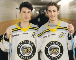  ?? ADRIAN LAM, TIMES COLONIST ?? Charles Campbell, left, and brother Alex are coming off high-scoring seasons at Stanstead College in Quebec last season.