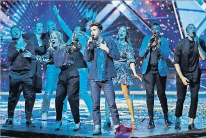  ?? JACK GUEZ / AFP ?? El neerlandés Duncan Laurence, ganador del último Festival de Eurovisión celebrado el pasado año