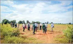  ?? PURSAT PROVINCIAL HALL ?? The Pursat Provincial Administra­tion will construct ‘collective administra­tion’ facilities in the two newly arranged districts of Talou Sen Chey and Phnom Kravanh.