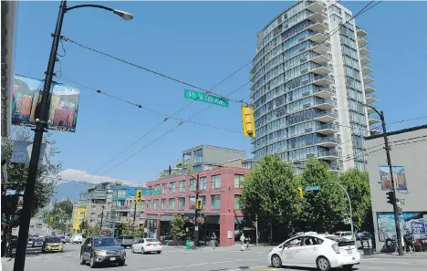  ?? LES BAZSO ?? Vancouver’s South Granville area has become synonymous with speculatio­n and offshore investment, veteran realtors say.