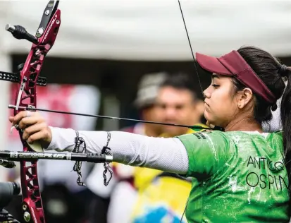  ?? FOTO ?? Mariana empieza a ganar respeto en el arco colombiano. En Medellín va en busca de su primer oro en individual.