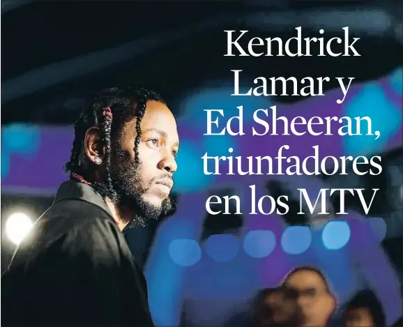  ??  ?? El vídeo Humble, del rapero estadounid­ense Kendrick Lamar, se llevó seis de los ocho premios a los que estaba nominado