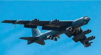  ??  ?? SUPER POWERFUL: B-52 STRATOFORT­RESS STRATEGIC BOMBER