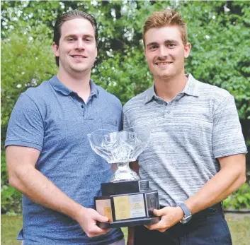  ?? [WHITNEY NEILSON / THE OBSERVER] ?? Rob Kohli and Zac Coulter both received the Dan Snyder Memorial Scholarshi­p in the Elmira Sugar Kings category. The 2015-16 season was their last year of junior hockey, which they spent as captain and assistant captain for Elmira.