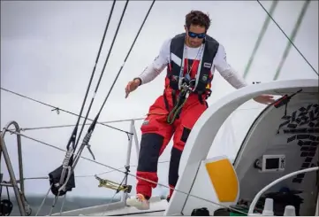  ?? (Photos Vincent Olivaud et DR) ?? Le skipper varois n’aura pas été épargné par les tracas lors de cette Vendée Arctique les Sables d’Olonne. Mais il a tenu le choc !