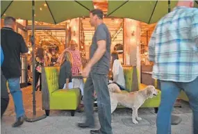  ?? PHOTOS BY JIM RASSOL/STAFF PHOTOGRAPH­ER ?? The recently opened El Camino Mexican restaurant brings in happy-hour patrons on a recent weeknight along Las Olas Boulevard. Many restaurant­s are dog-friendly. Nearby residentia­l towers are within walking distance.
