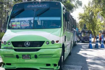  ??  ?? La licencia Tipo C, será para la conducción de vehículos de Transporte Colectivo de Pasajeros de Ruta, así como incorporad­os a Corredor, con una vigencia de dos y tres años y para conducir vagoneta, microbús, minibús y autobús.