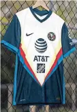  ??  ?? el nuevo uniforme de visita está inspirado en los que usó el equipo la década de los 80