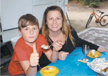  ?? PHOTO COURTOISIE ?? Nathalie Tremblay craint que la réalité des élèves comme son fils dyslexique Noah, 13 ans, soit moins prise en considérat­ion dans les écoles avec la nouvelle loi 40.