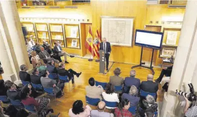  ?? CORTES ?? Un instante de la jornada ‘Homenaje a la palabra’ en La Aljafería.