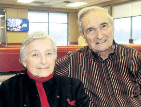  ?? BERND FRANKE/POSTMEDIA NETWORK ?? Bette Kalailieff, with husband Ed, will be inducted into the Welland Sports Wall of Fame in a ceremony starting 2 p.m. Sunday at Seaway Mall.