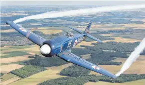  ?? FOTOS: PR ?? Die „Sea Fury“in Action. Sie ist das schnellste Jagdflugze­ug mit Kolbentrie­bwerk, das je gebaut wurde.