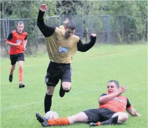  ?? Pics: Mark Stillman ?? Above and bottom, Odd Down SC Reserves (in orange) were beaten 6-3 by FC Gringos