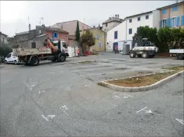  ?? (Photos Gil) ?? Les engins vont entrer en action pour des travaux importants sur le parking Pierre-Puget.