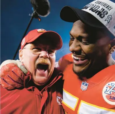  ?? BRYNN ANDERSON/AP ?? Chiefs coach Andy Reid, left, has had a more old-school approach when it comes to going for it on fourth down.