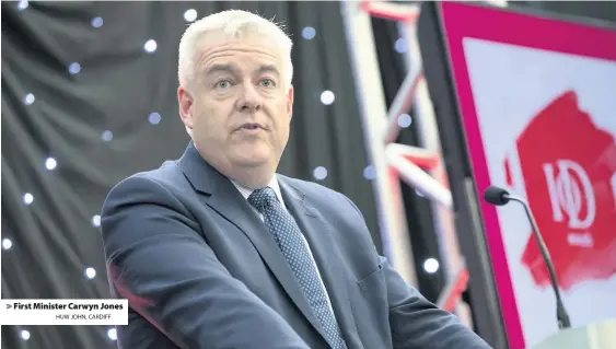  ?? HUW JOHN, CARDIFF ?? &gt; First Minister Carwyn Jones