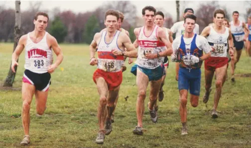  ??  ?? OPPOSITE Paul McCloy runs to second place in the national cross-country championsh­ips in Etobicoke, Ont. in 1992ABOVE The pack with Richard Charette, the winner, Steve Boyd, Steve Agar (behind), Brendan Matthias and Fraser Bertrand