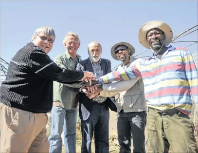  ?? PICTURES: MALCOLM DRUMMOND ?? Brian Dick of Slow Food SA, farmer Geoff Green, Slow Food founder Carlo Petrini and farmers Phila Cele and Earl Mofokeng are contributi­ng to a new culture of organic food in South Africa.