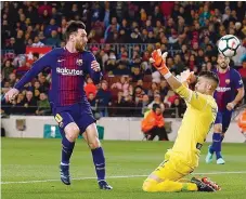  ??  ?? Messi fecha a sua conta pessoal e faz o 29.º golo na liga