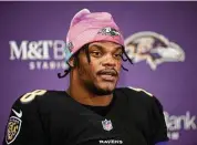  ?? Nick Wass/Associated Press ?? Baltimore Ravens quarterbac­k Lamar Jackson has been negotiatin­g on his own behalf with the Ravens but has been outmaneuve­red throughout the nearly 2½-year process.