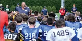  ?? COurTesy OF JOhn PaPas ?? MISSING OUT: Without football camps like the New England Elite Football Clinic, coaches will have to make recruiting evaluation­s another way.