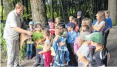  ?? Foto: CSU Ried ?? Ein großer Erfolg war wieder der Tag im Wald, zu dem die Rieder CSU die Ferienkind­er eingeladen hat.