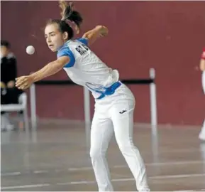  ?? Foto: Ados Pilota ?? Ruiz de Infante, durante su partido del cuatro y medio.