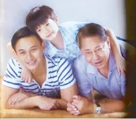  ??  ?? Lolo Edong with Sonny and grandson Manolo…