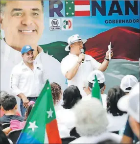  ?? ?? El candidato a gobernador del PAN, PRI y Nueva Alianza, Renán Barrera Concha, durante un mitin, ayer