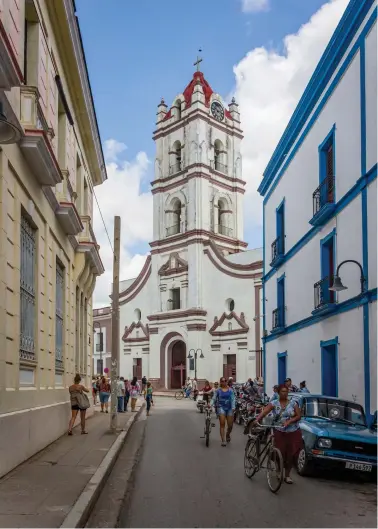  ??  ?? Camagüey cuenta con el Centro Histórico más extenso del país.