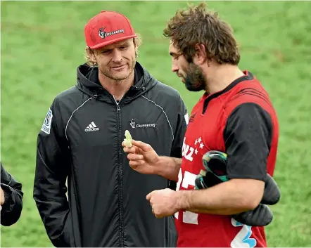  ?? GETTY IMAGES ?? Crusaders coach Scott Robertson and captain Sam Whitelock have formed a successful combinatio­n by winning the Super Rugby title the past two seasons.