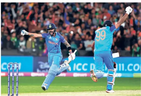  ?? AFP ?? Cometh the hour, cometh the man: Virat Kohli (left) played one of his best knocks to seal a miraculous victory off the final ball for India.