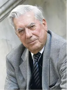  ?? Foto: Manuel de Leon, dpa ?? Kenner der politische­n Verhältnis­se in seinem Land: der peruanisch­e Schriftste­ller Mario Vargas Llosa.