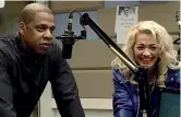  ??  ?? Con Jay-z
Rita Ora e Jay-z in un’immagine di qualche anno fa: il produttore ha lanciato la popstar britannica. Si dice che sia lei l’amante rinfacciat­a da Beyoncé al marito nel disco «Lemonade»