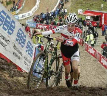  ?? FOTO
PHOTOPRESS.BE ?? Victor Vandebosch. Het contract van de Mallenaar bij IKOBeobank wordt aan het einde van dit seizoen niet verlengd.