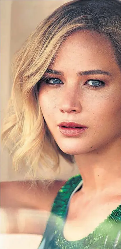  ??  ?? Un gran presente. Además de “¡Madre!”, Jennifer Lawrence tiene varios proyectos en marcha.