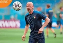  ?? ?? EL AMULETO. Vialli fue considerad­o un talismán para la Italia que ganó la Euro 2020.