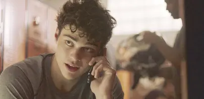  ??  ?? Internet boyfriend: In Sierra Burgess Is A Loser, actor Noah Centineo plays the role of another boy you'll fall in love with.