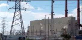  ?? ASSOCIATED PRESS ?? Groundwate­r in wells at The Tennessee Valley Authority’s coal-burning Allen Fossil Plant in Memphis, Tenn., have tested for excessive levels of arsenic and lead.