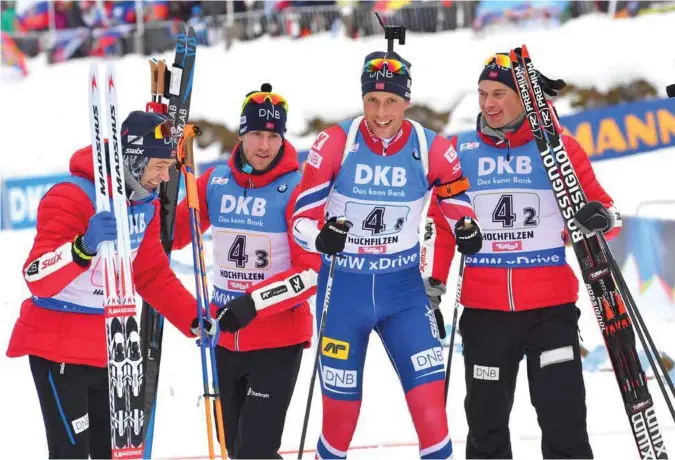  ?? FOTO: KERSTIN JOENSSON ?? Et reservepre­get norsk lag var totalt overlegne i verdenscup­stafetten i Hochfilzen. Her jubler det norske laget med ankermanne­n Lars Helge Birkeland.