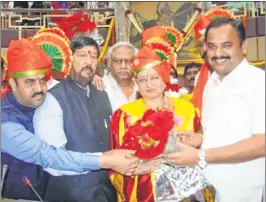  ??  ?? Mukta Tilak taking over as the Mayor of PMC