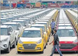  ?? PTI ?? Passenger vehicle sales in July increased to 264,442 units from 231,633 units in June.