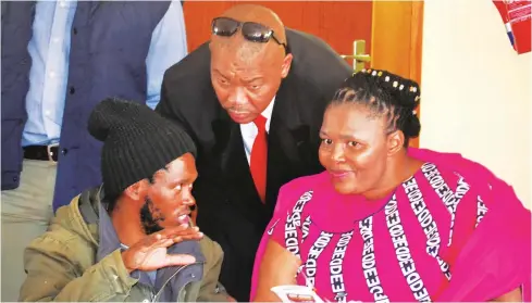  ?? Photo: Anele Mjekula ?? Fingo Village residents enjoyed and celebrated the sixth edition of their festival this year and here inside the Fingo Library Hall from left is director of the Fingo Festival Xolile Madinda, Sarah Baartman cultural affairs manager Hastings Mqhayi and...